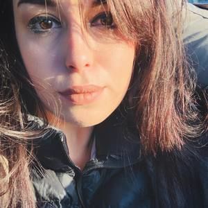 Meet your Posher, Karissa